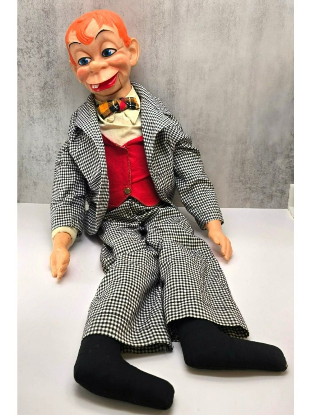 Vintage Ventriloquist Dummy Mortimer Snerd Doll 30" 1968 VL5188